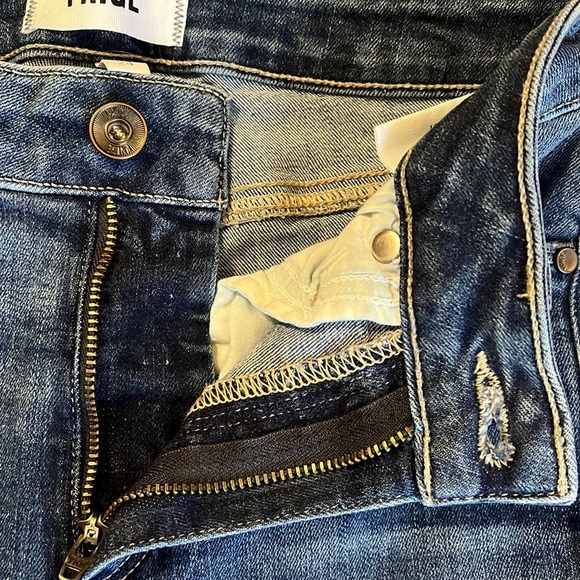 Paige Hoxton Ultra‎ Skinny Distressed Jeans - Picture 4 of 10
